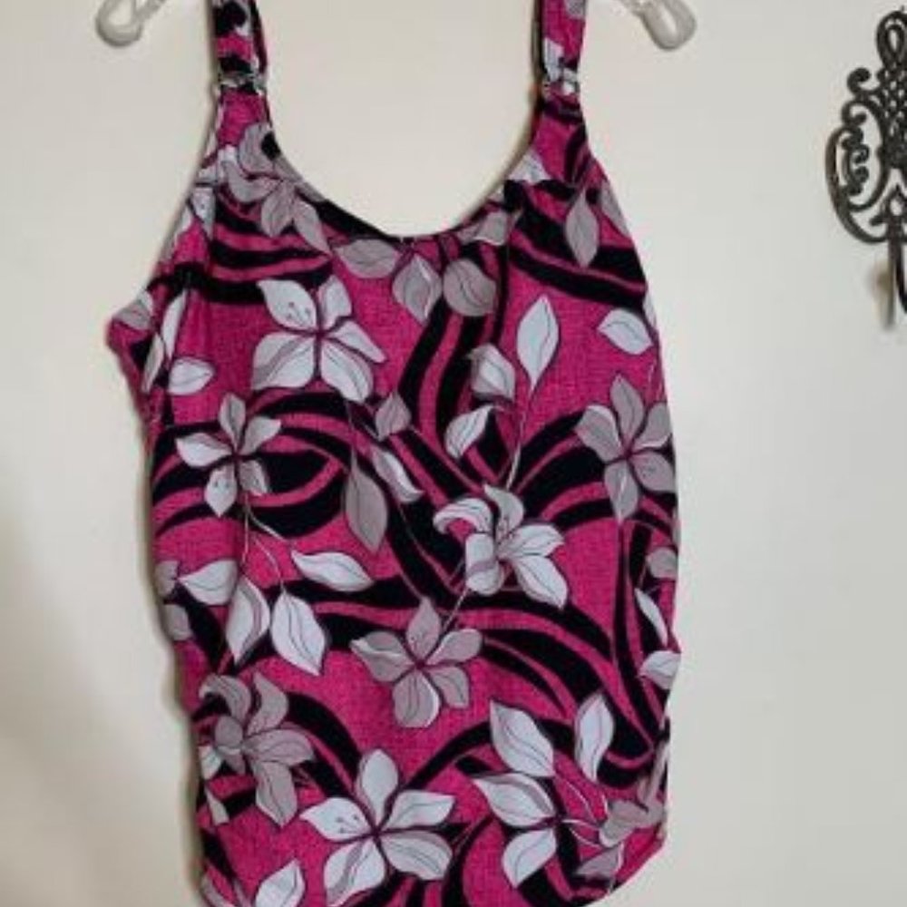 Silhouette Solutions Floral Tankini Top Sz 22D